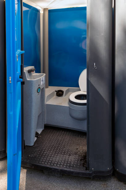Best Portable restroom trailer rental  in Lowellville, OH