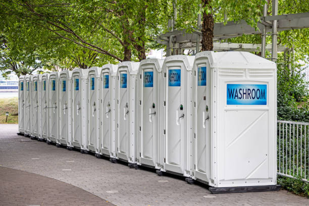 Best Wedding porta potty rental  in Lowellville, OH