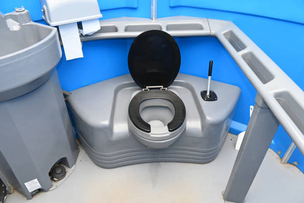 Best Emergency porta potty rental  in Lowellville, OH